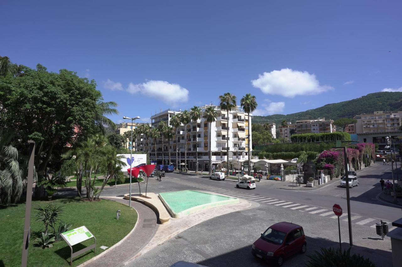Sorrento B&D Rooms Exterior photo